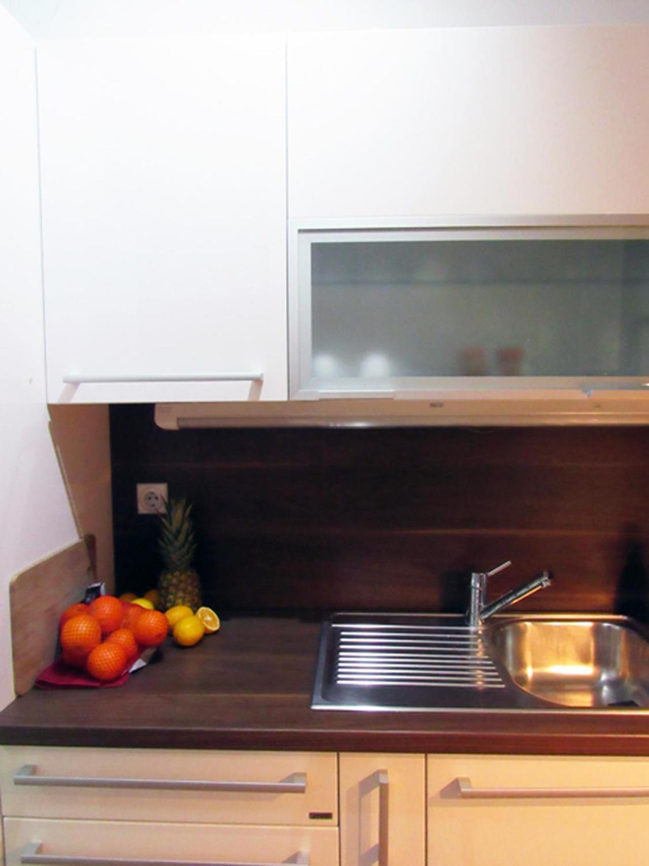 65 Square Meters Designer Apartment In Heart Of City - River View ! Park For Free Ниш Экстерьер фото